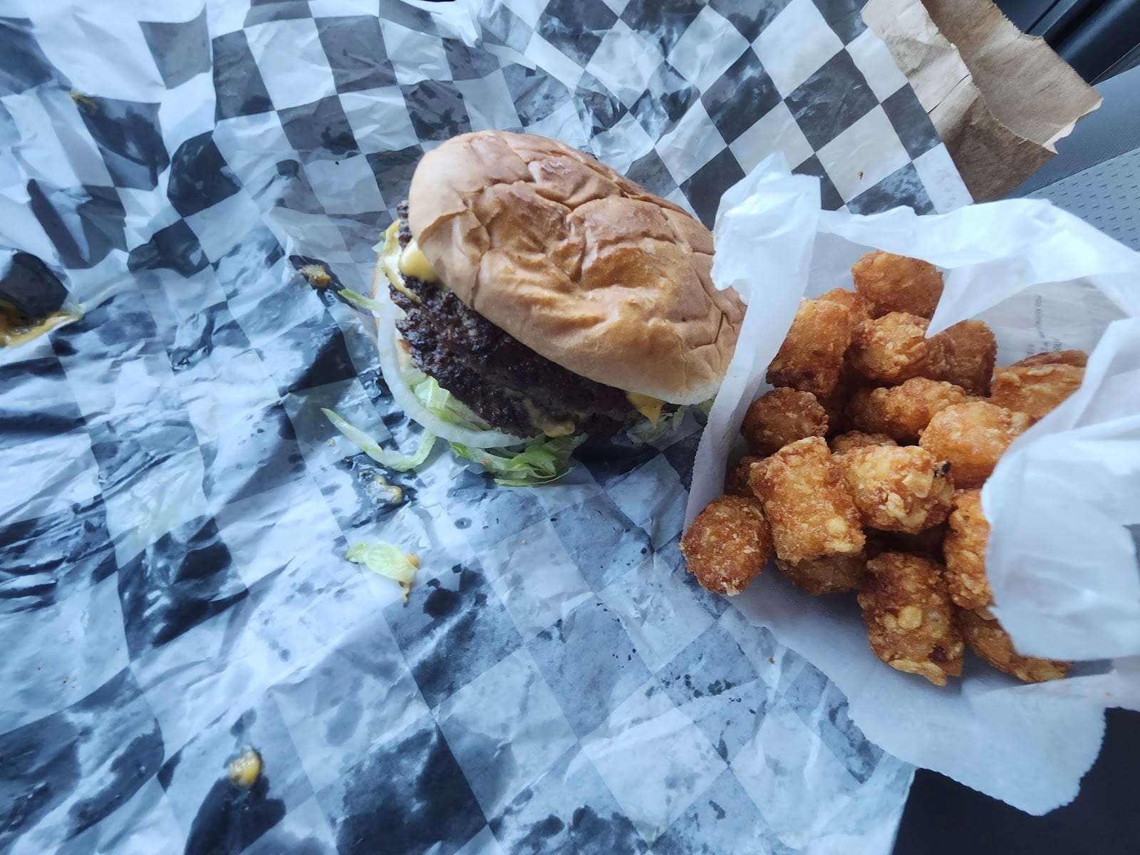 Bonus Burger, photo 3