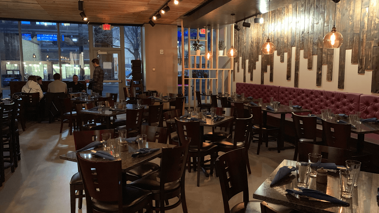 Ozora Izakaya Japanese Bar & Tapas (Downtown)