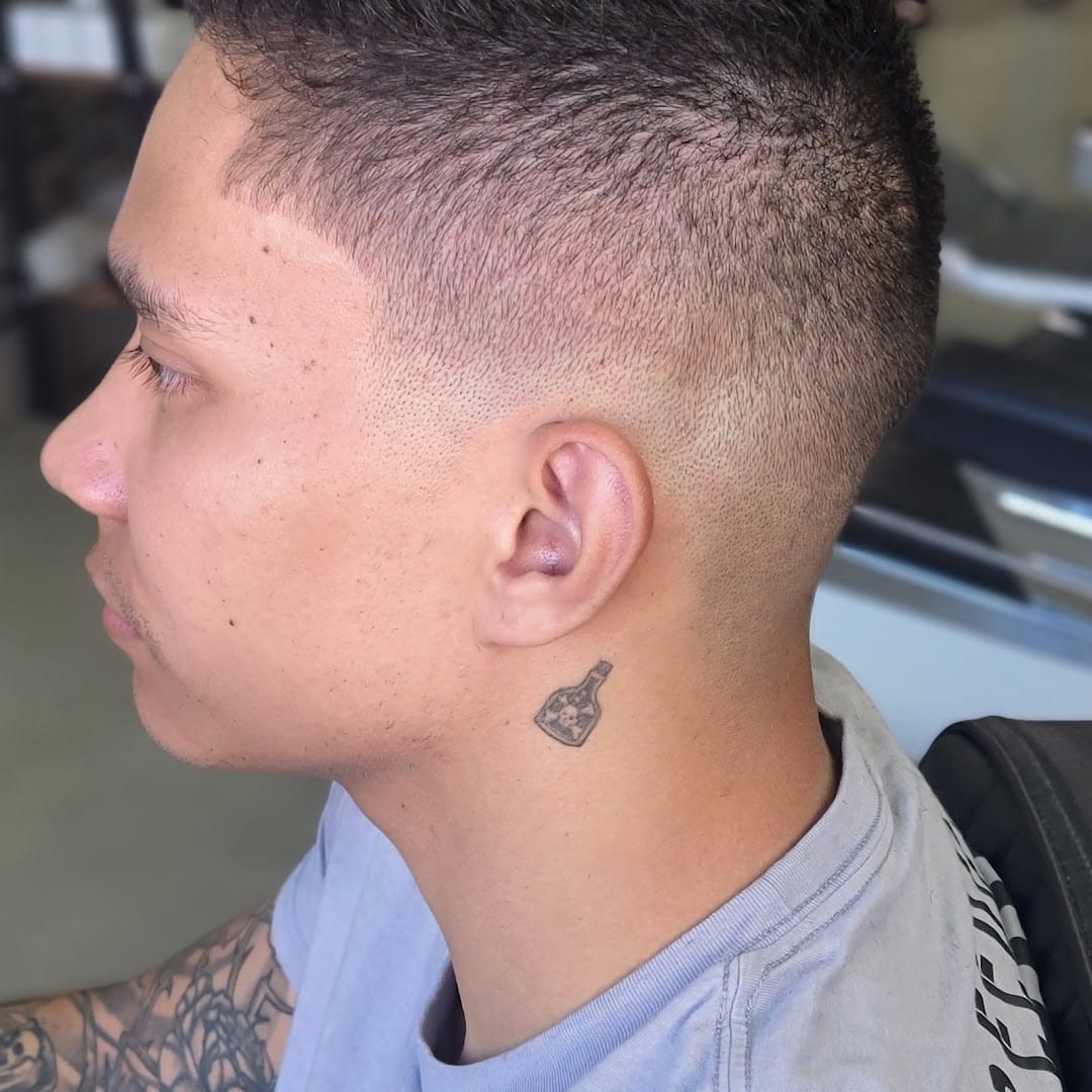 Sharp Fellow, photo 3