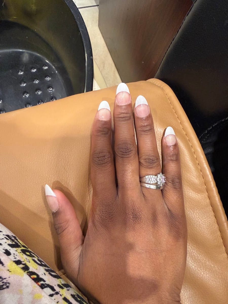 Pretty Nails & Spa, photo 3