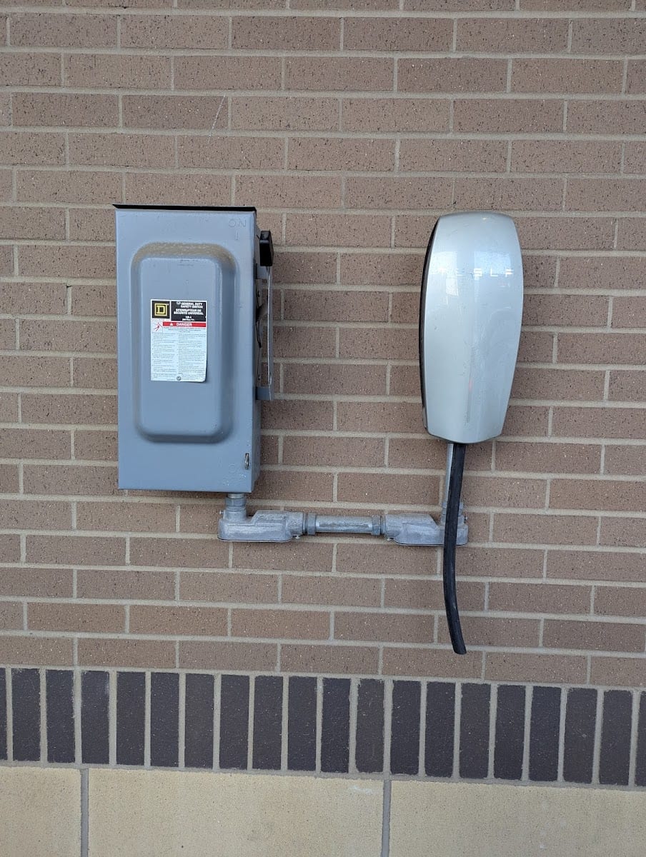 Tesla Destination Charger