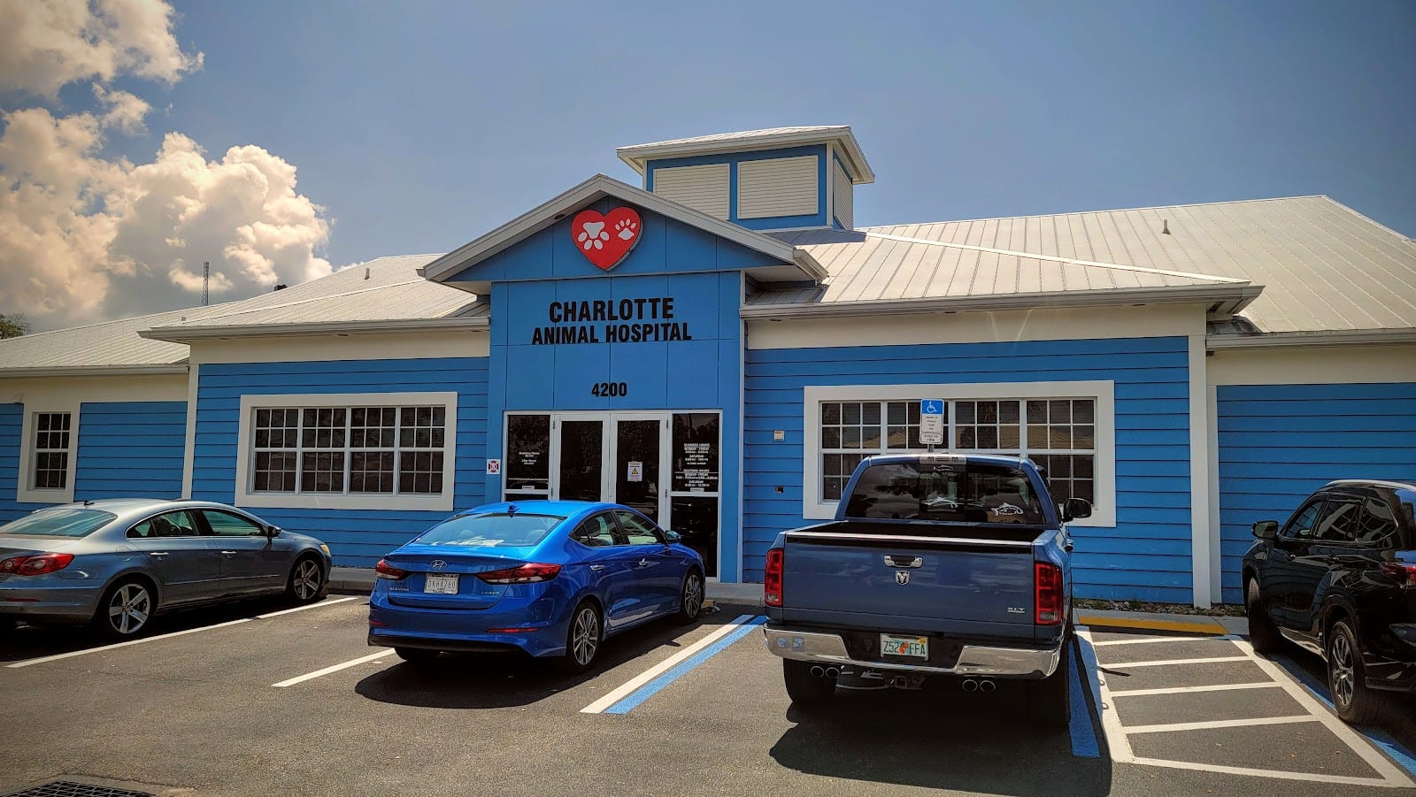 Charlotte Animal Hospital, photo 3