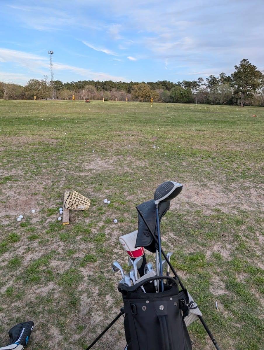 Mulligans Golf Range, photo 2
