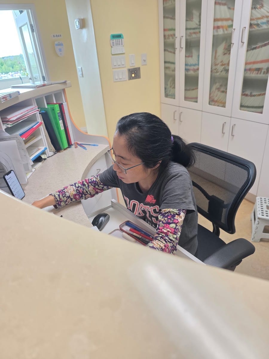 Boming Bai Dentistry Professional Corporation, photo 3