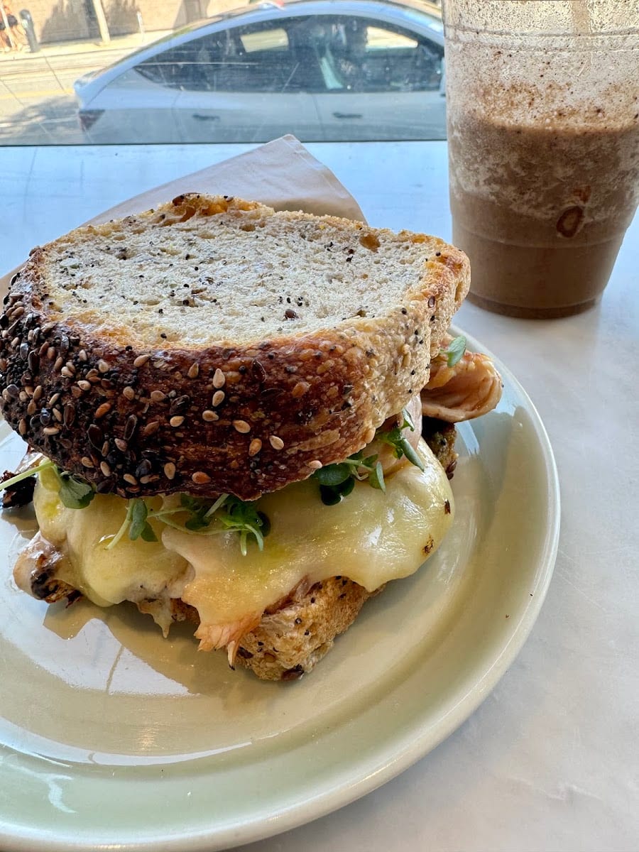 Beacon Coffee & Pantry