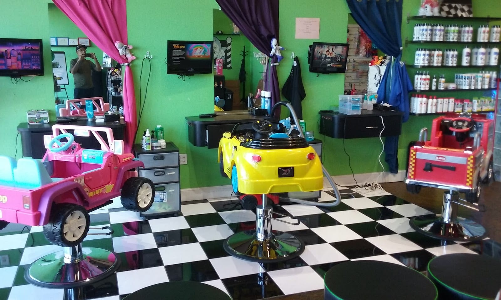 Sharkey's Cuts For Kids - Lubbock, TX