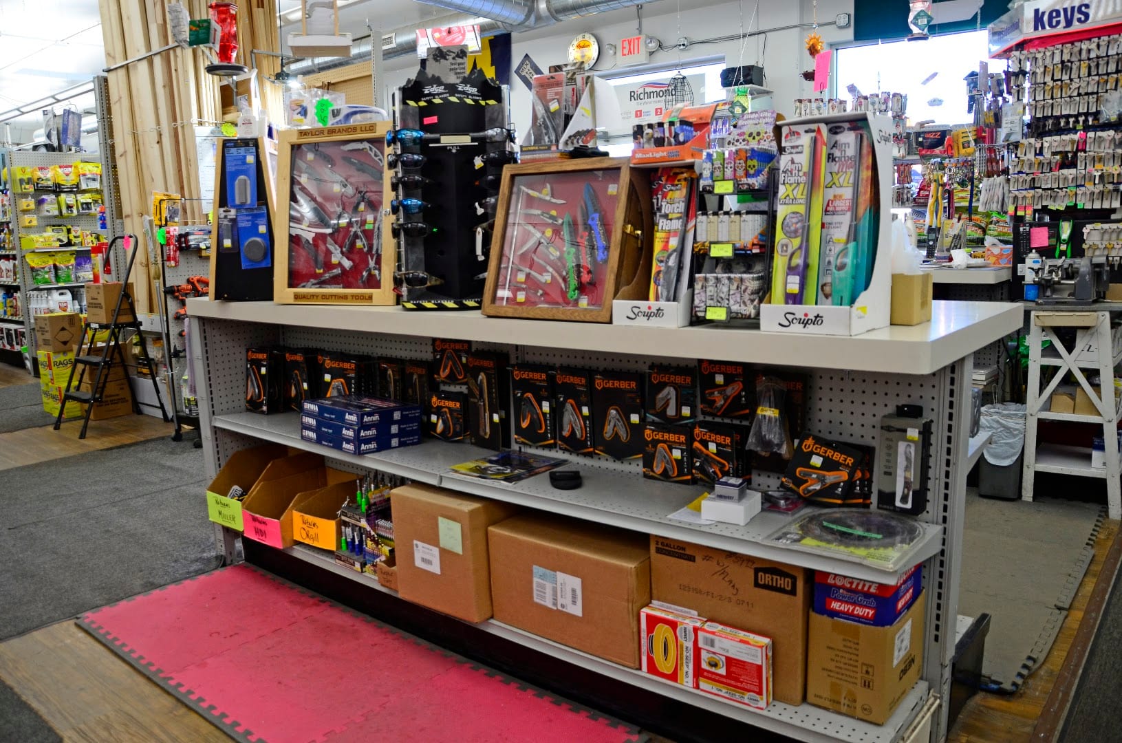 Mix Hardware, photo 4