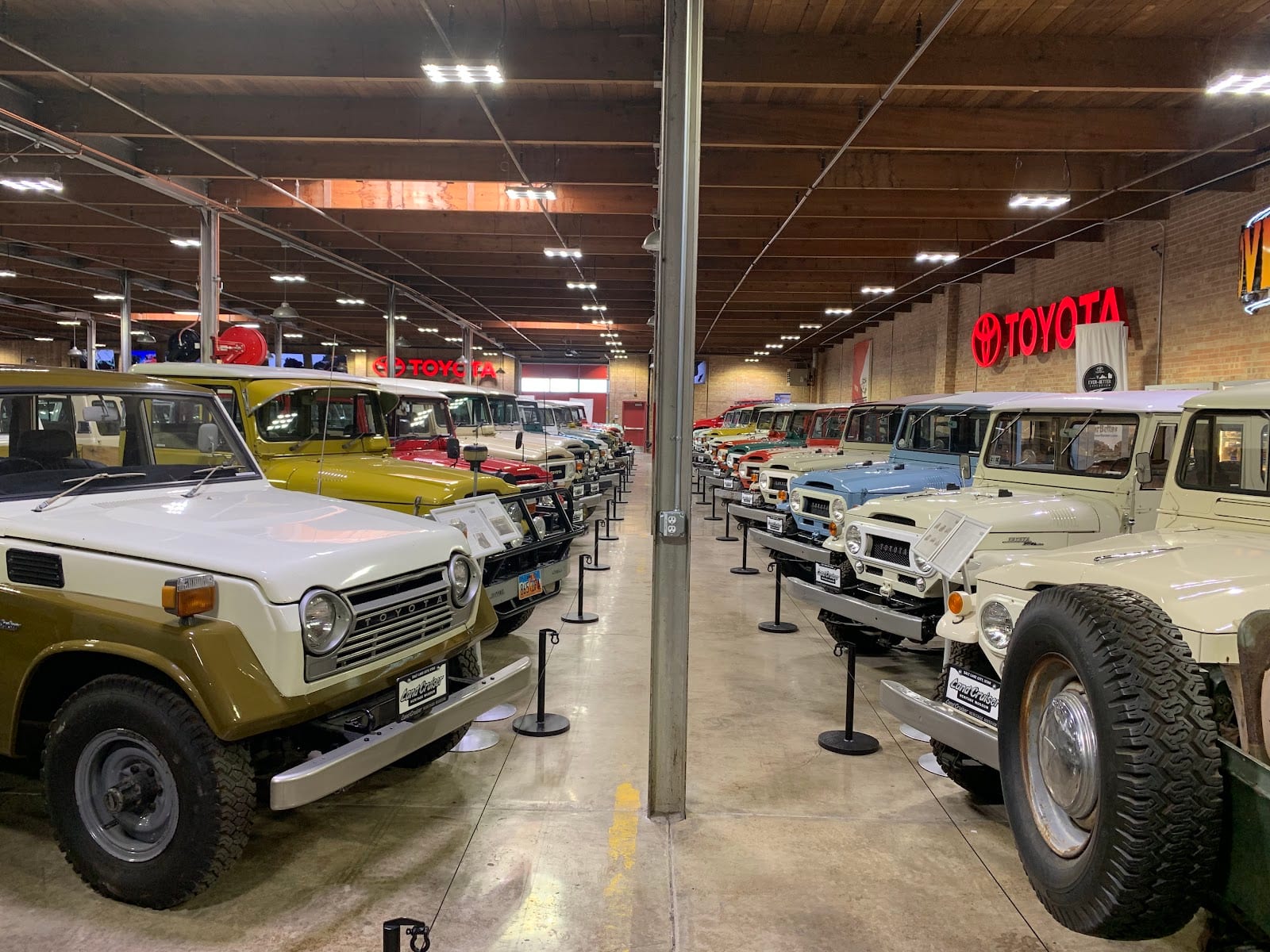 Land Cruiser Heritage Museum, photo 4