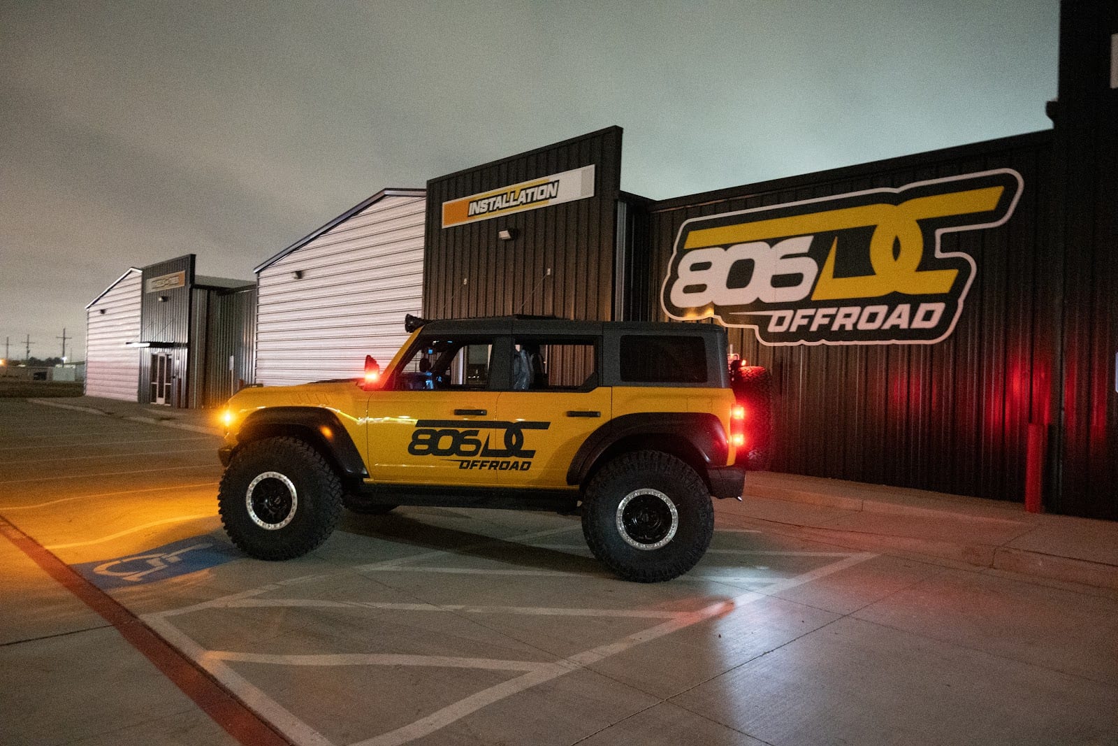 806 DC Offroad