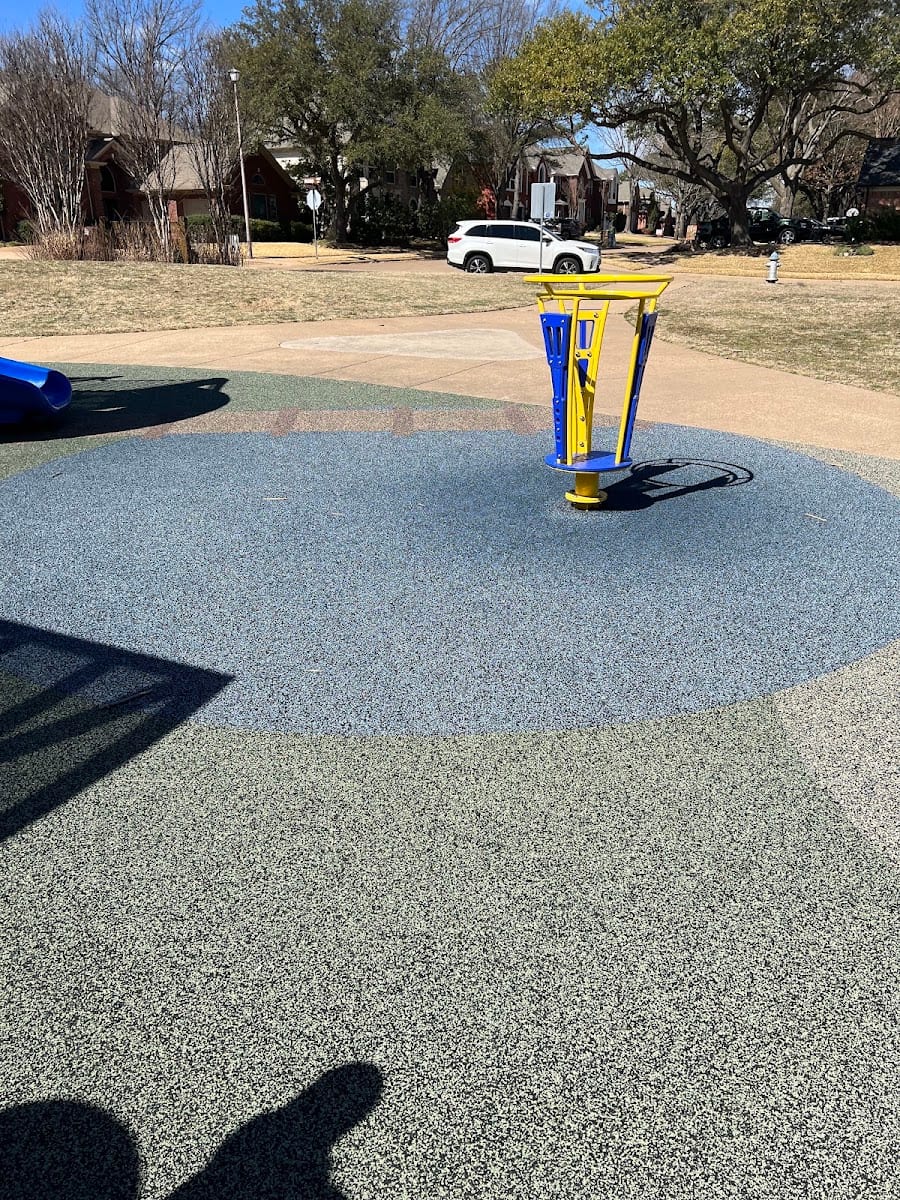 Glenwick park playground, photo 3