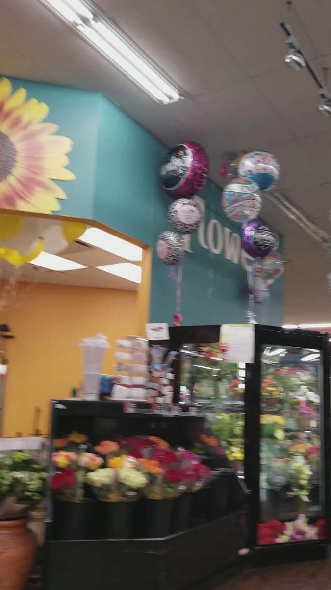Fry's, photo 3
