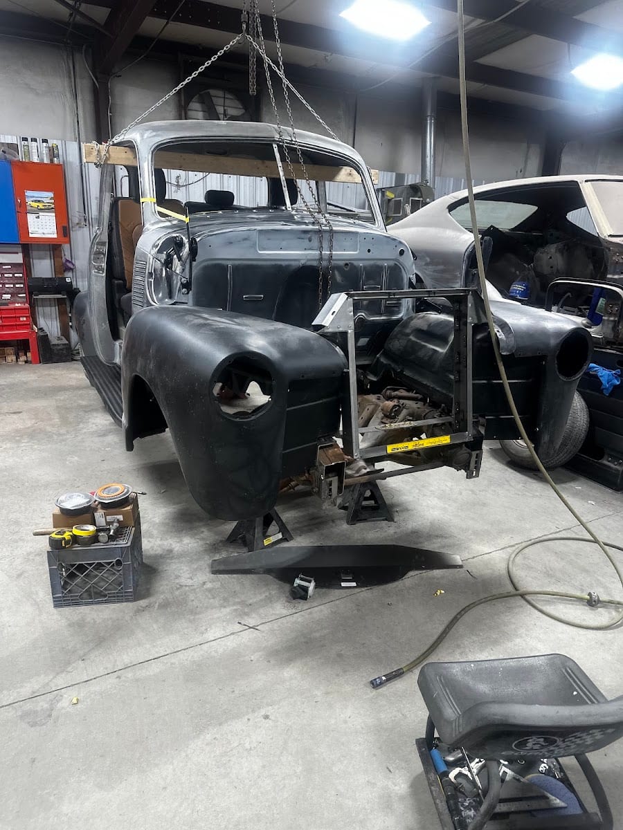 Top Quality restoration /paint body