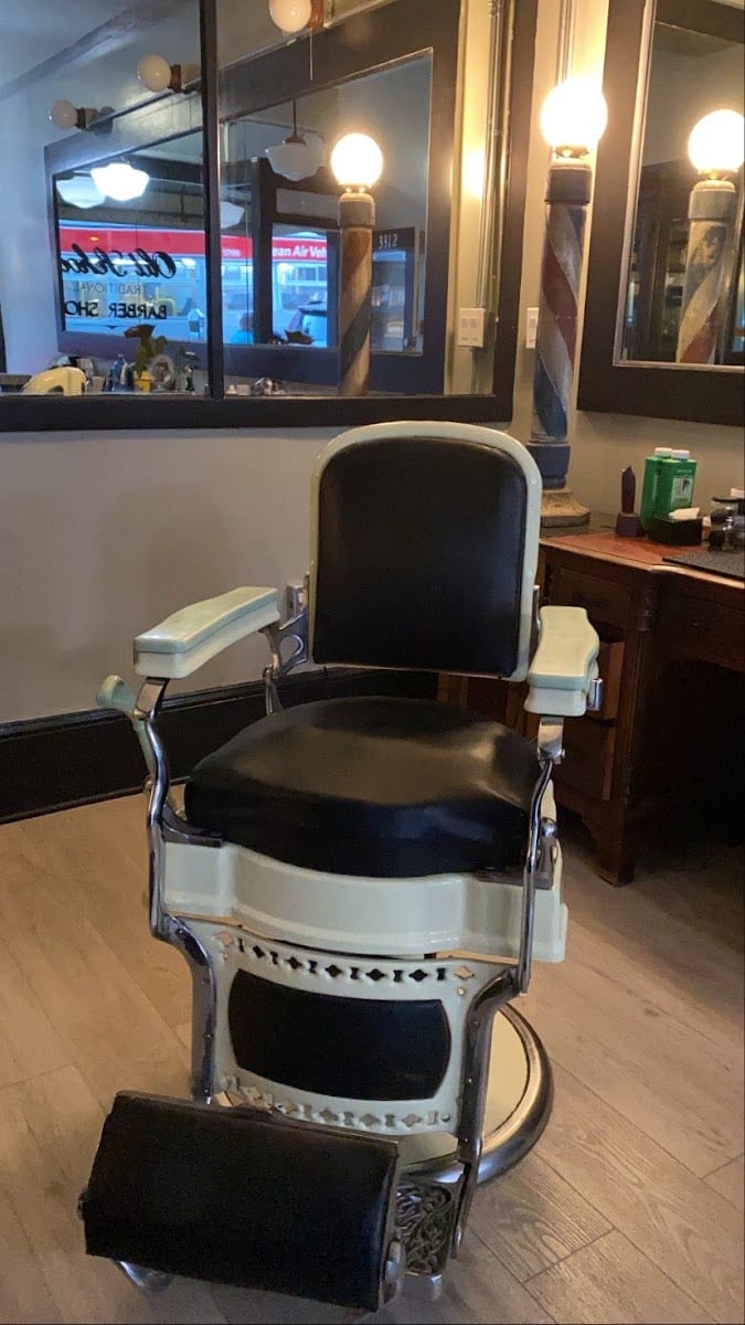 Luis the Barber