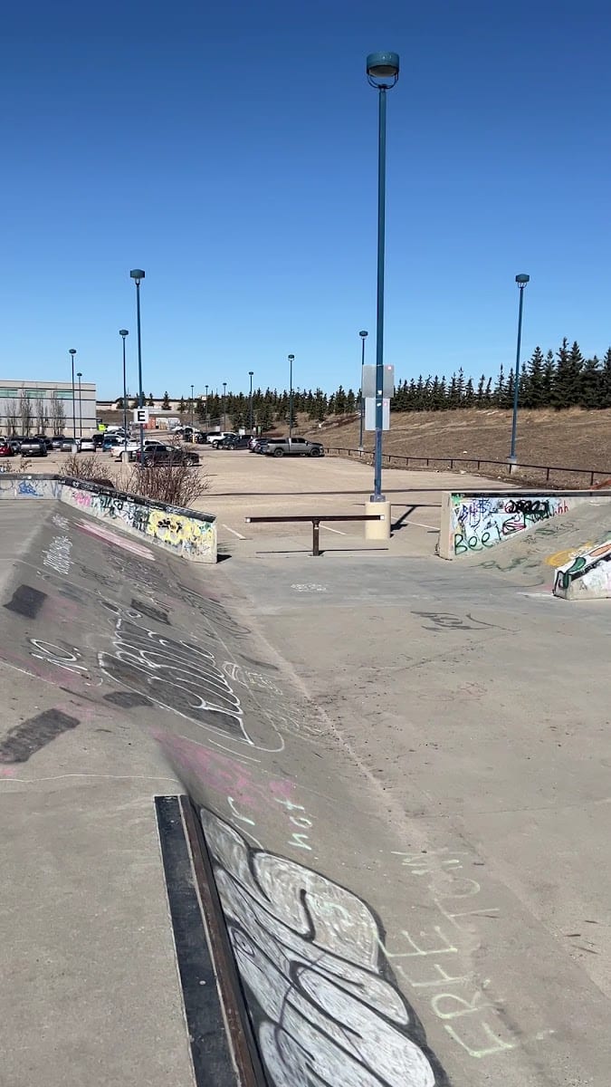 Millennium Place Skatepark, photo 2