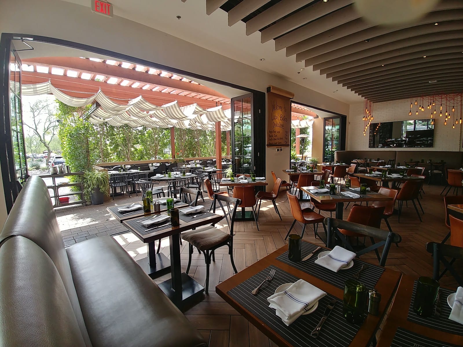 Local Bistro, photo 4