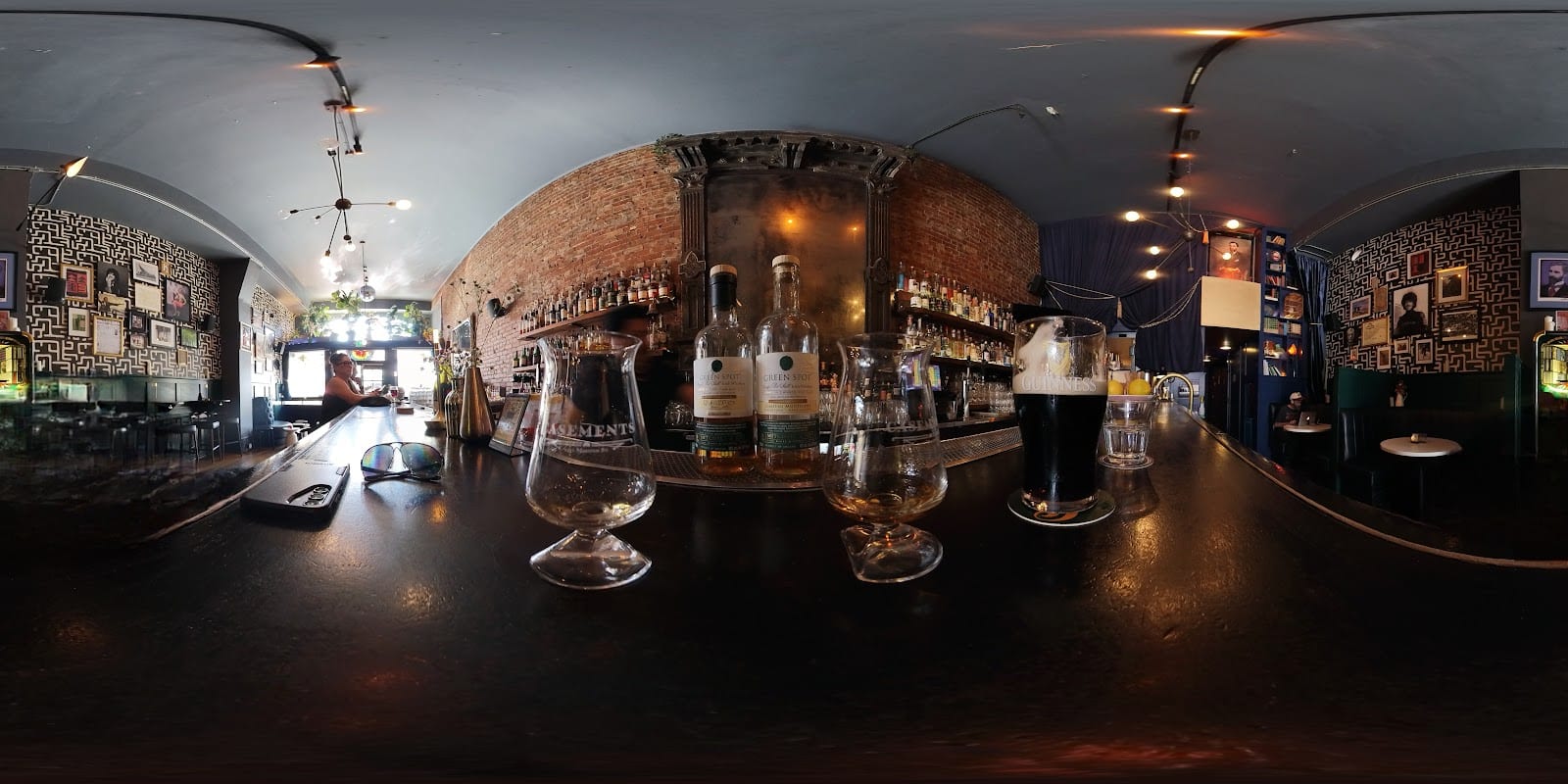 Casements Bar