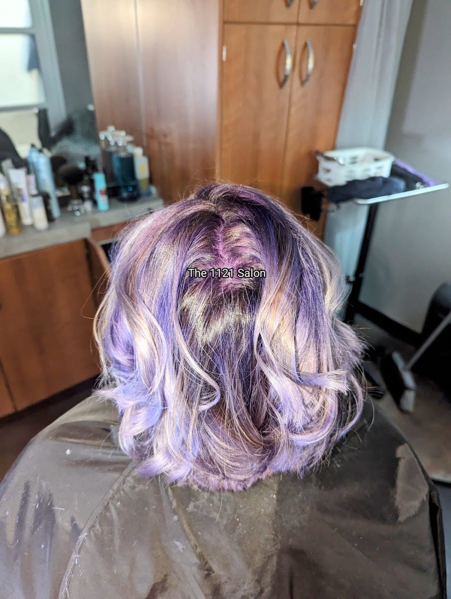 The 1121 Salon, photo 3