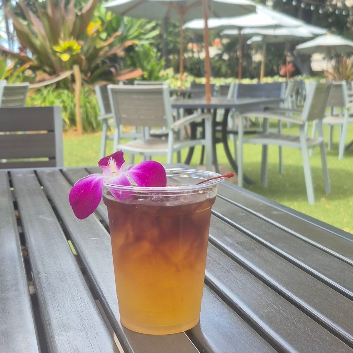 Hale Koa Barefoot Bar