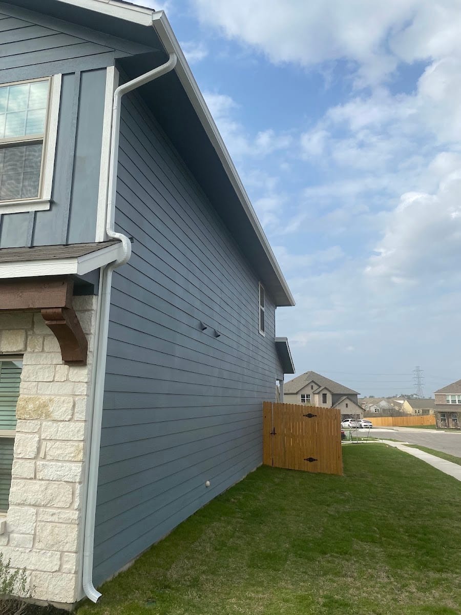 Mr. Roofing & Gutters Austin