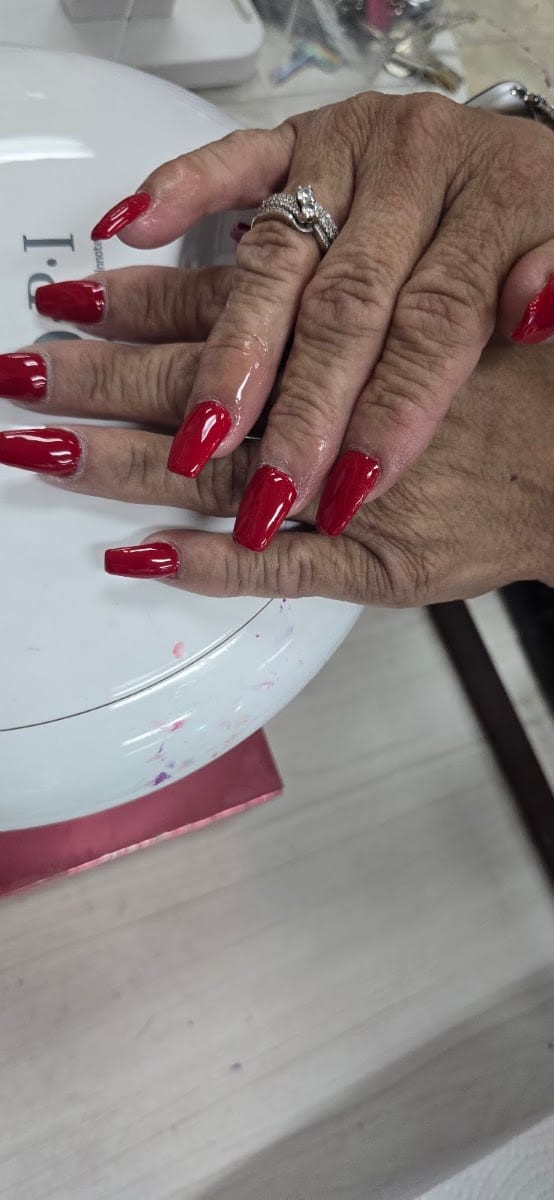 Elegant Plus Nails, photo 3
