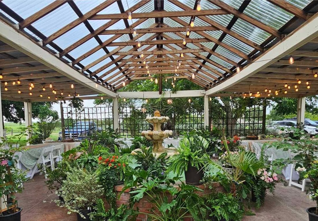 Antique Rose Emporium - Wedding Venue, photo 3