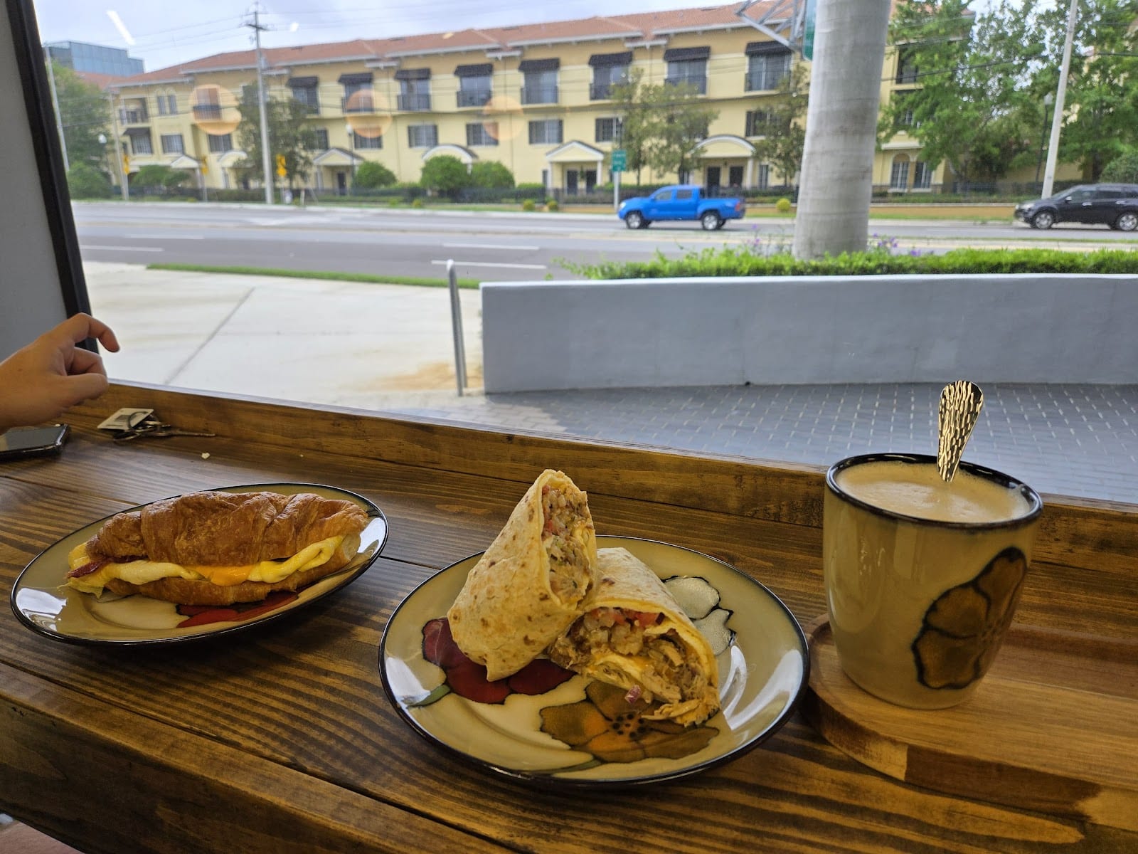 Cafe Luna On Kennedy