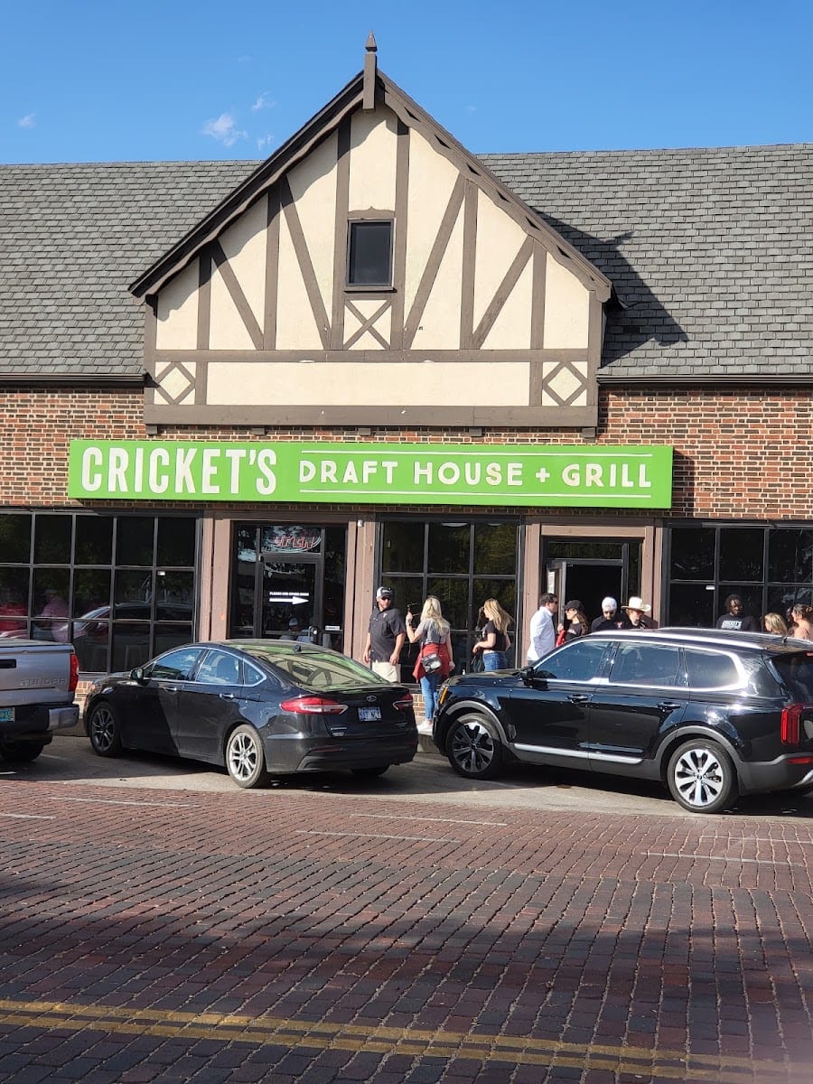 Cricket's Draft House + Grill, photo 2