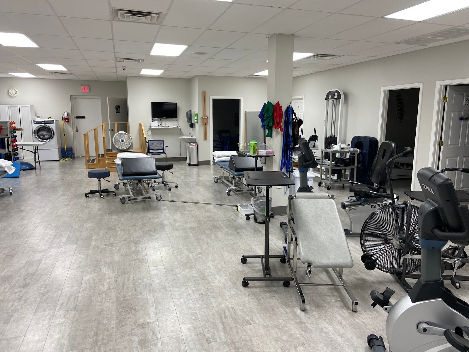 Advanced Physical Therapy, photo 4