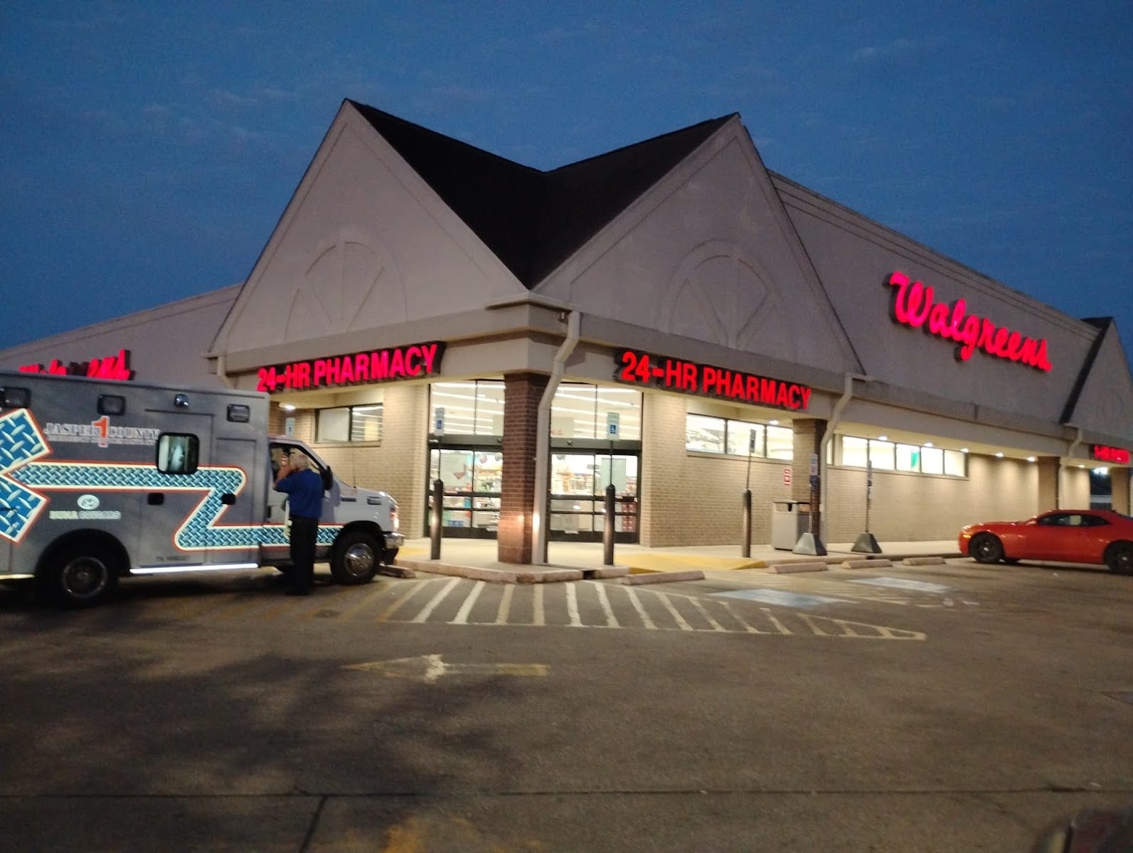 Walgreens Pharmacy, photo 2