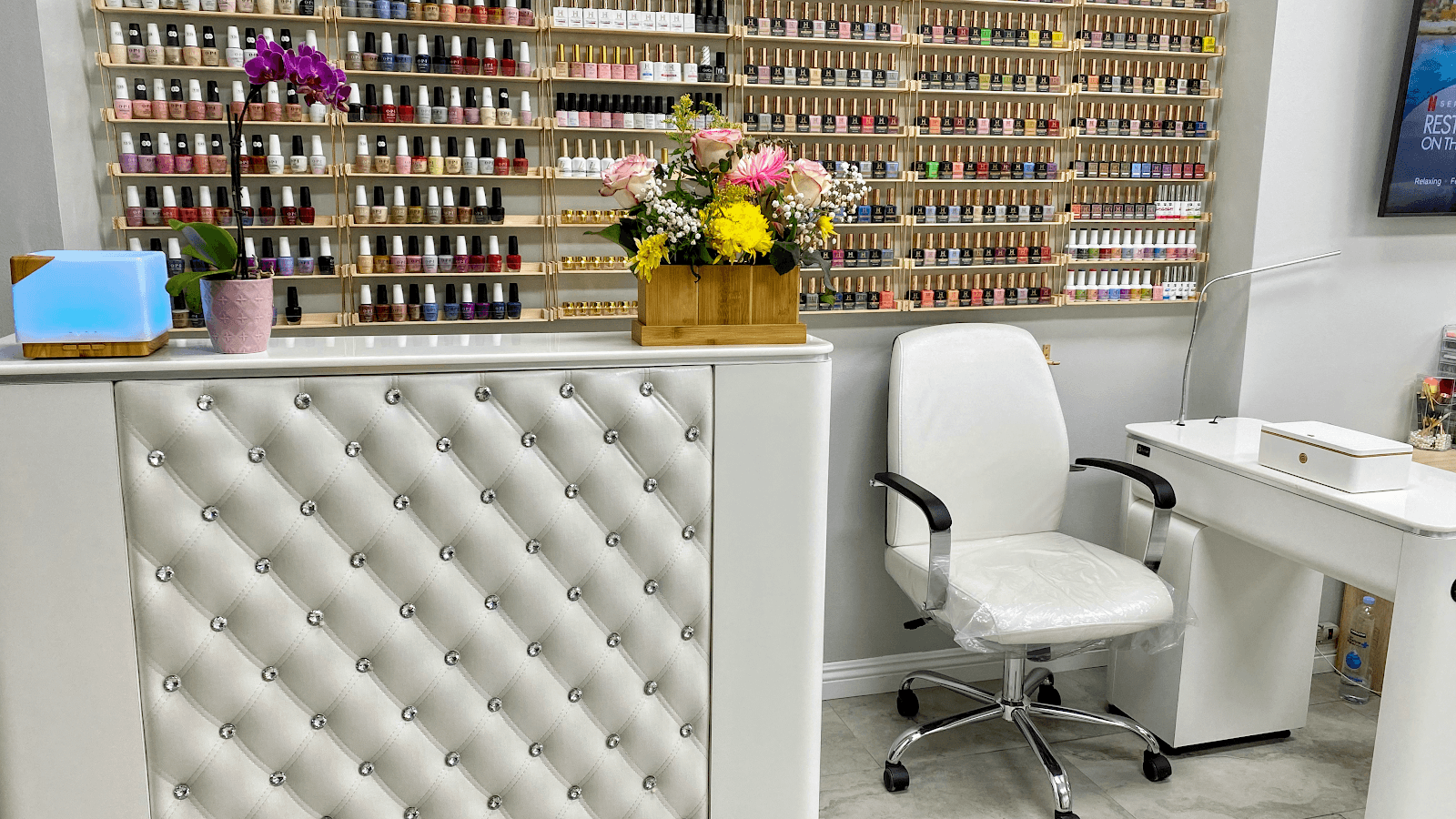 Tulips Artist Nail Spa, photo 2