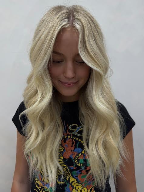 Lily Claire Hair, photo 3