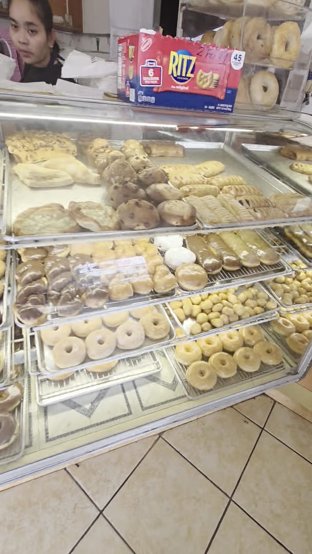 Happy Donuts, photo 2