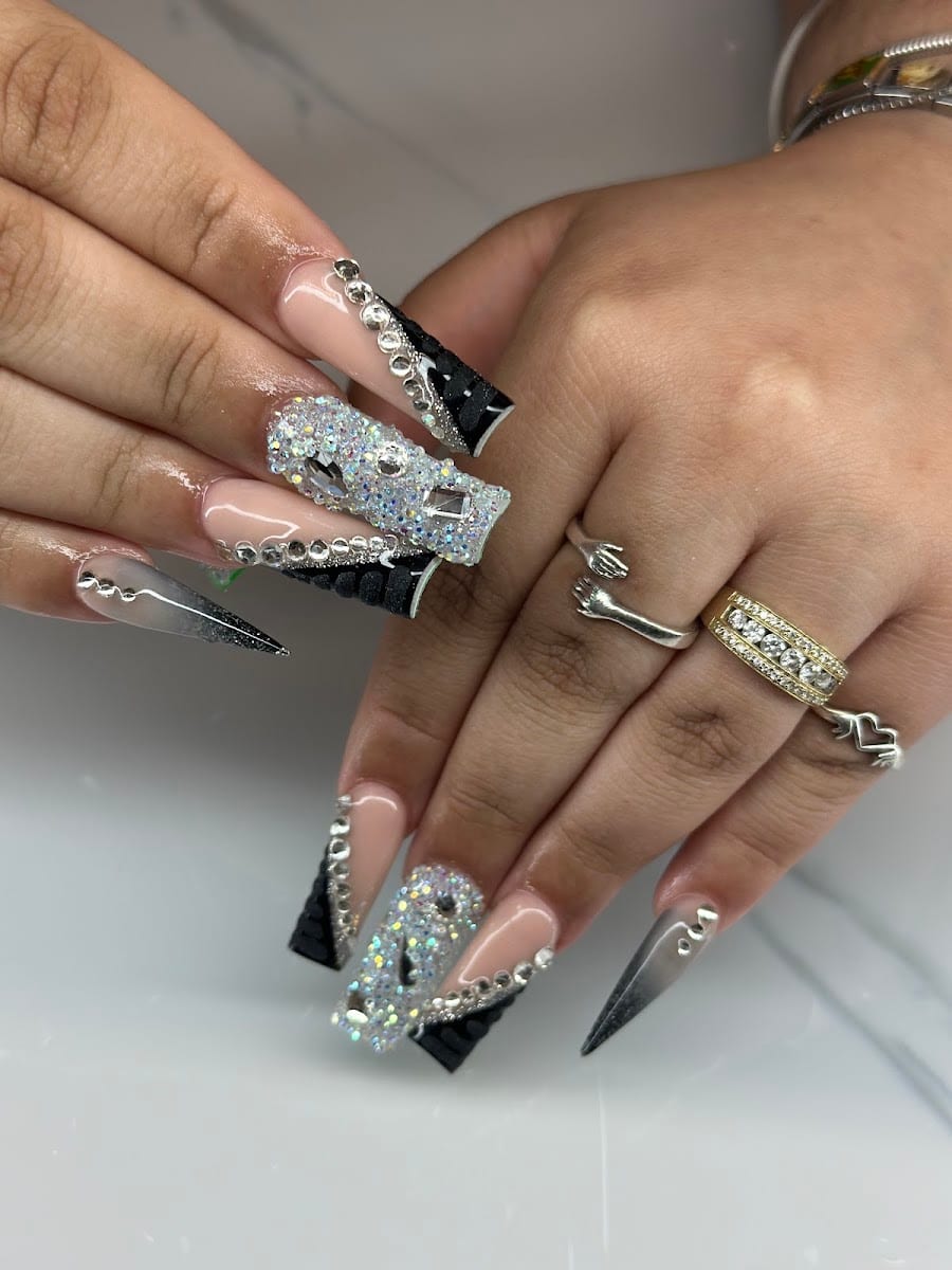 K’s Kreations & Beauty BAR
