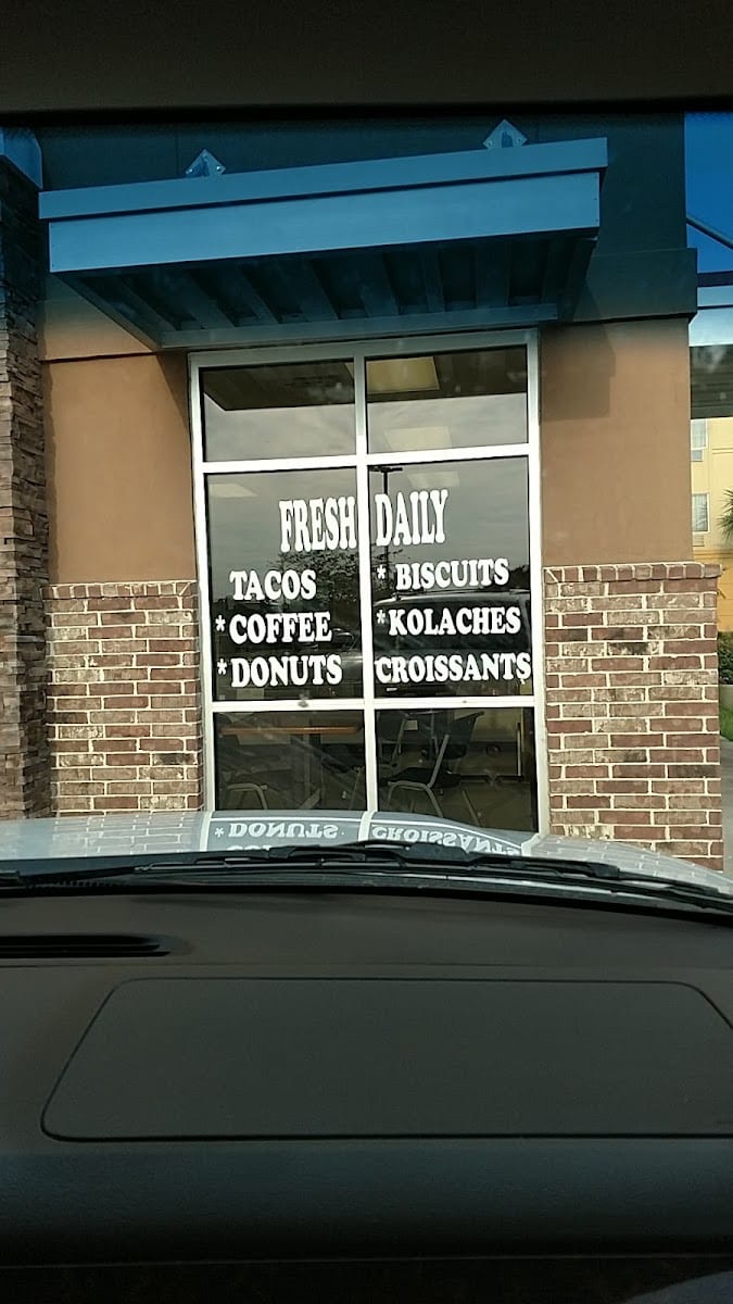 Happy Donuts, photo 2