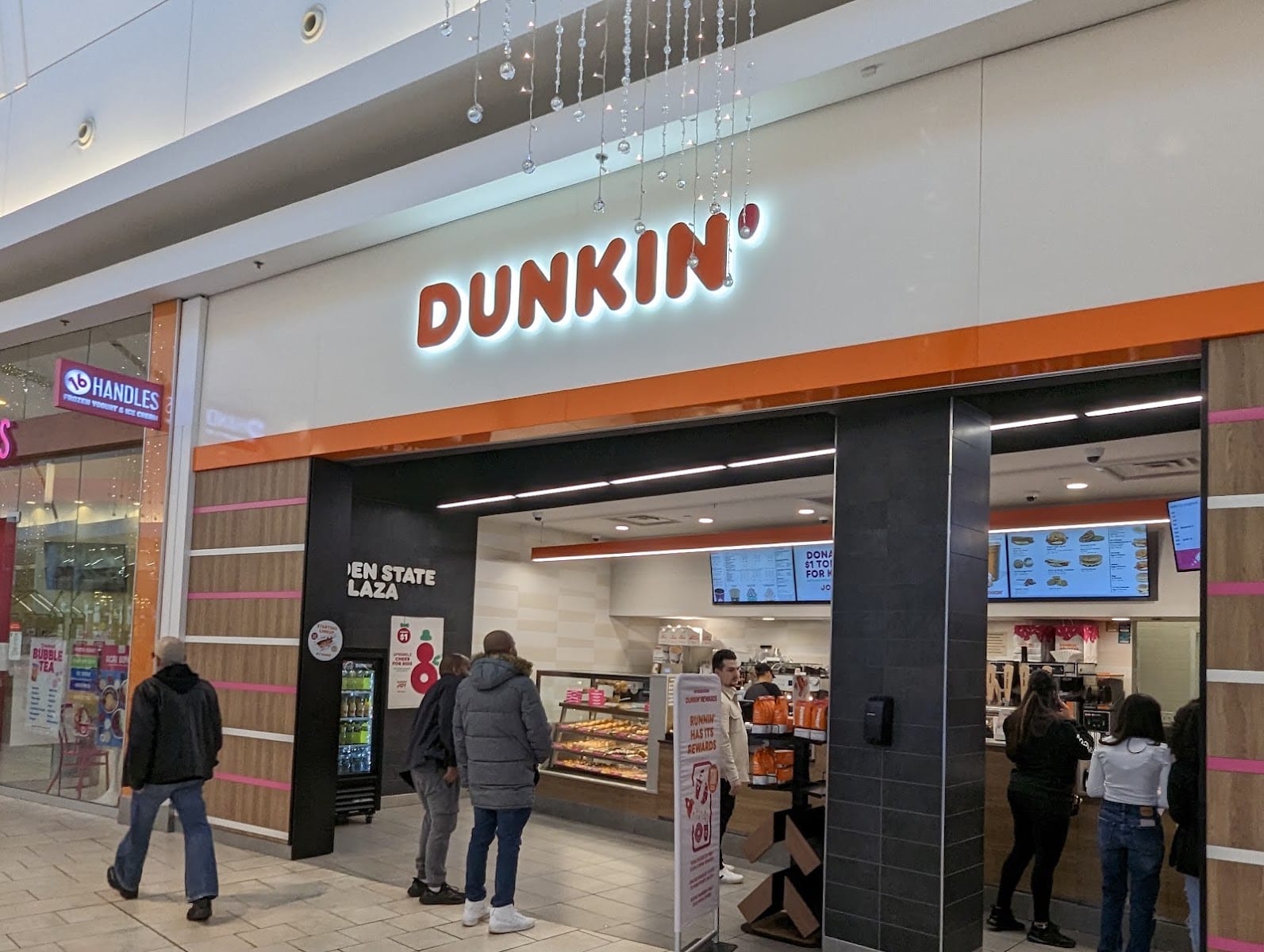 Dunkin', photo 2