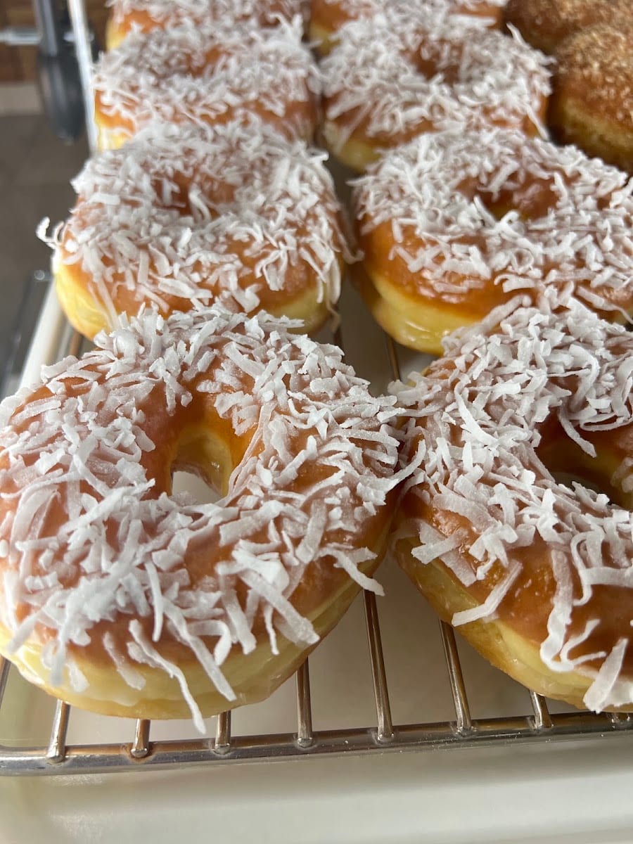 Rene's Donut & Bakery