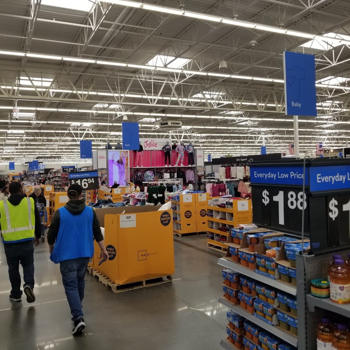 Walmart Supercenter, photo 3
