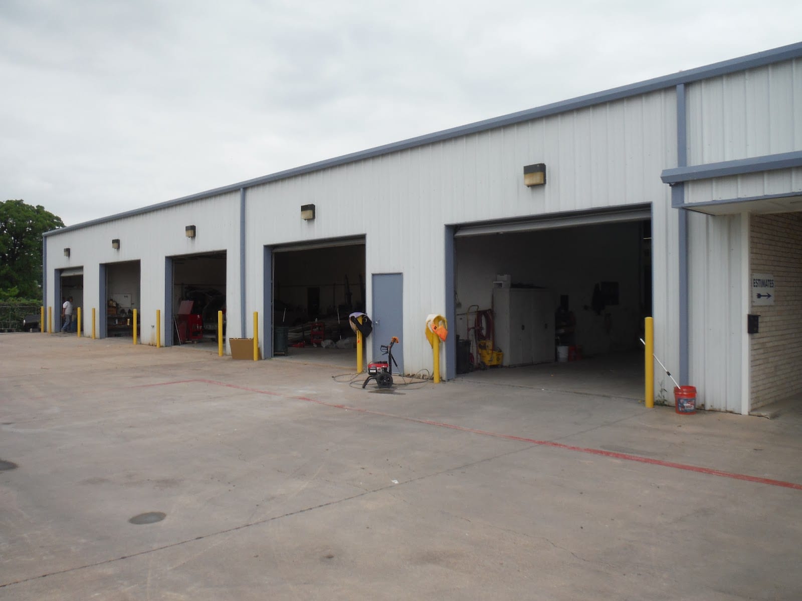 United Collision Center, photo 2