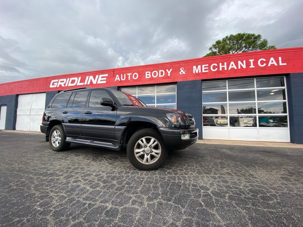 Gridline Auto Body & Mechanical, photo 2