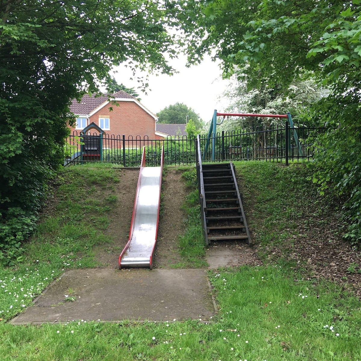 Damson Way Playground, photo 2