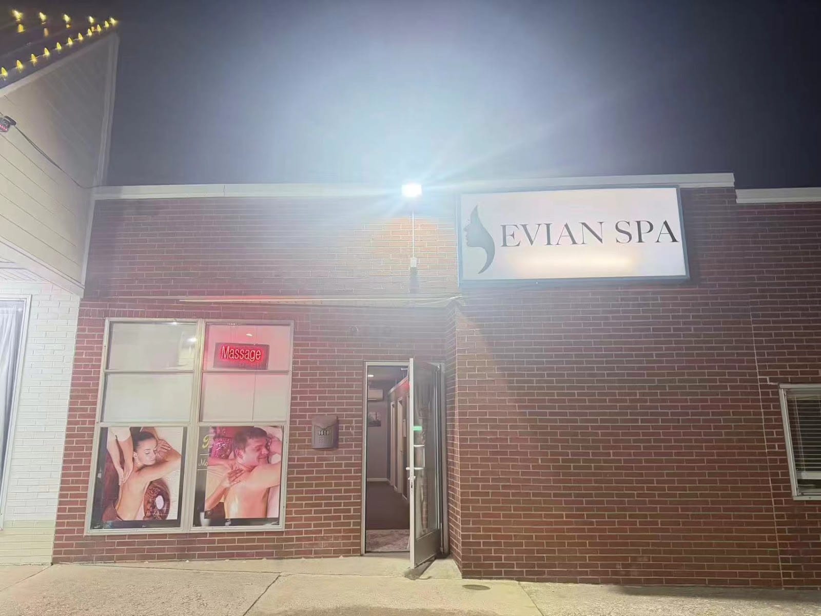 Asian Evian Massage Spa, photo 2