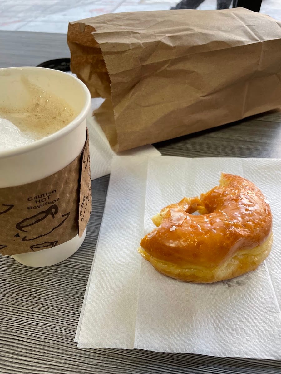 Golden Gate Donuts