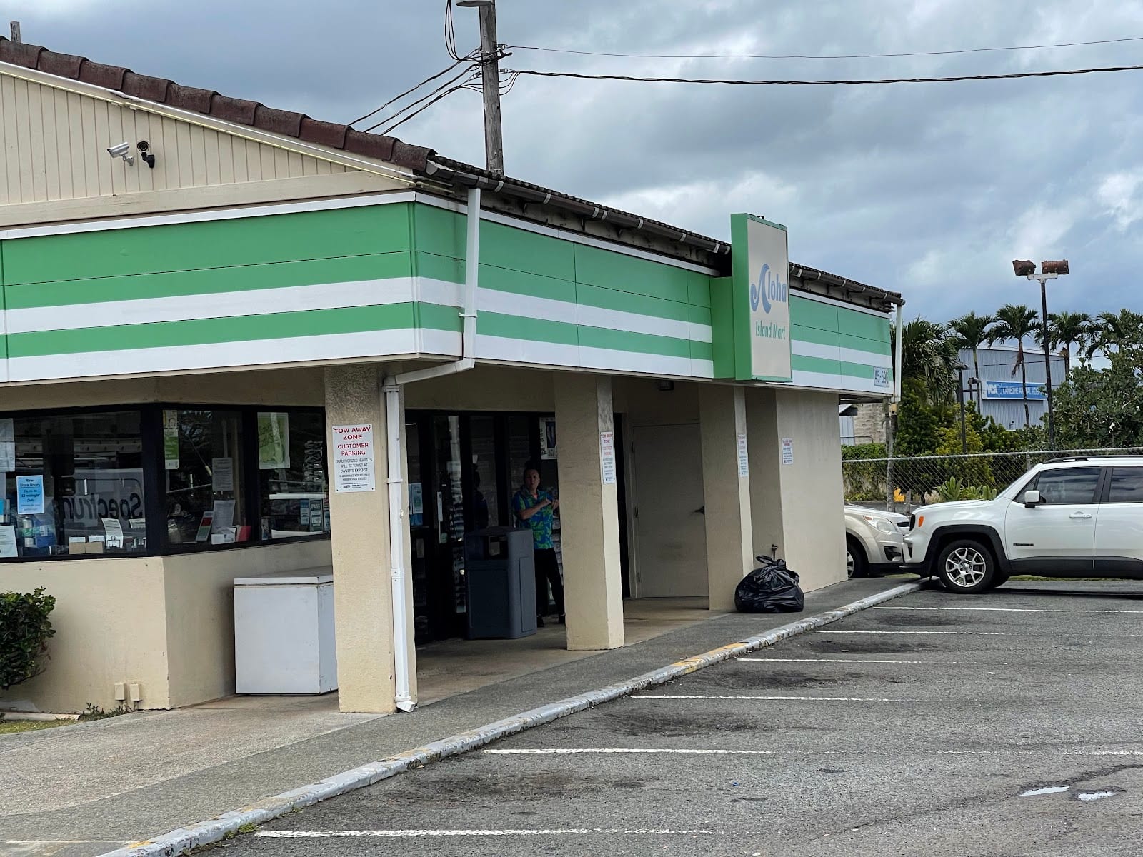 Aloha Island Mart