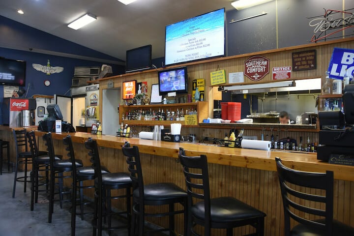 Ryan's Subs And Sports Grill