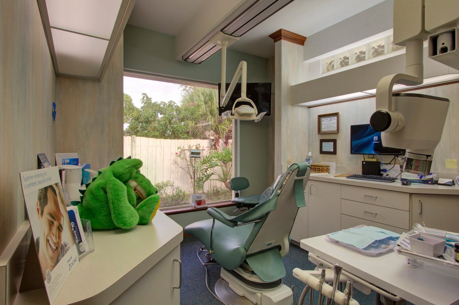 Smile Design Toledo Blade