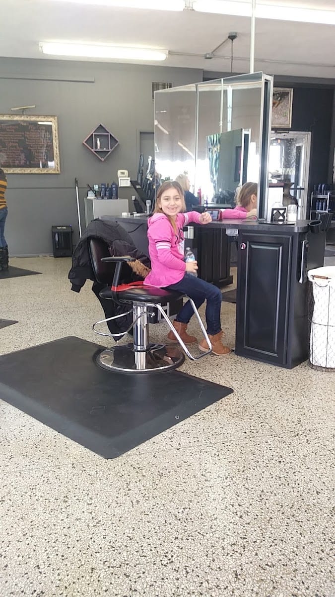 Medusa Hair Design, photo 4