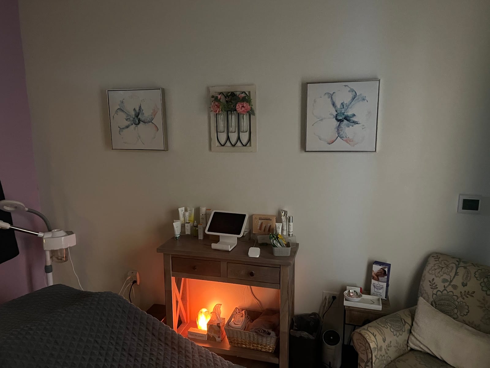 White Lotus Massage & Skin Care, photo 2